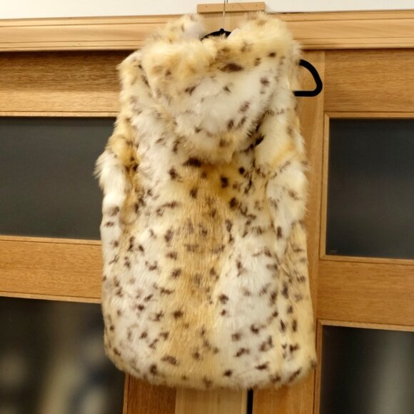 DONNA SALYER'S FABULOUS FURS~Snow Leopard~HOODED MID-THIGH FAUX FUR VEST NWT - Picture 5 of 5